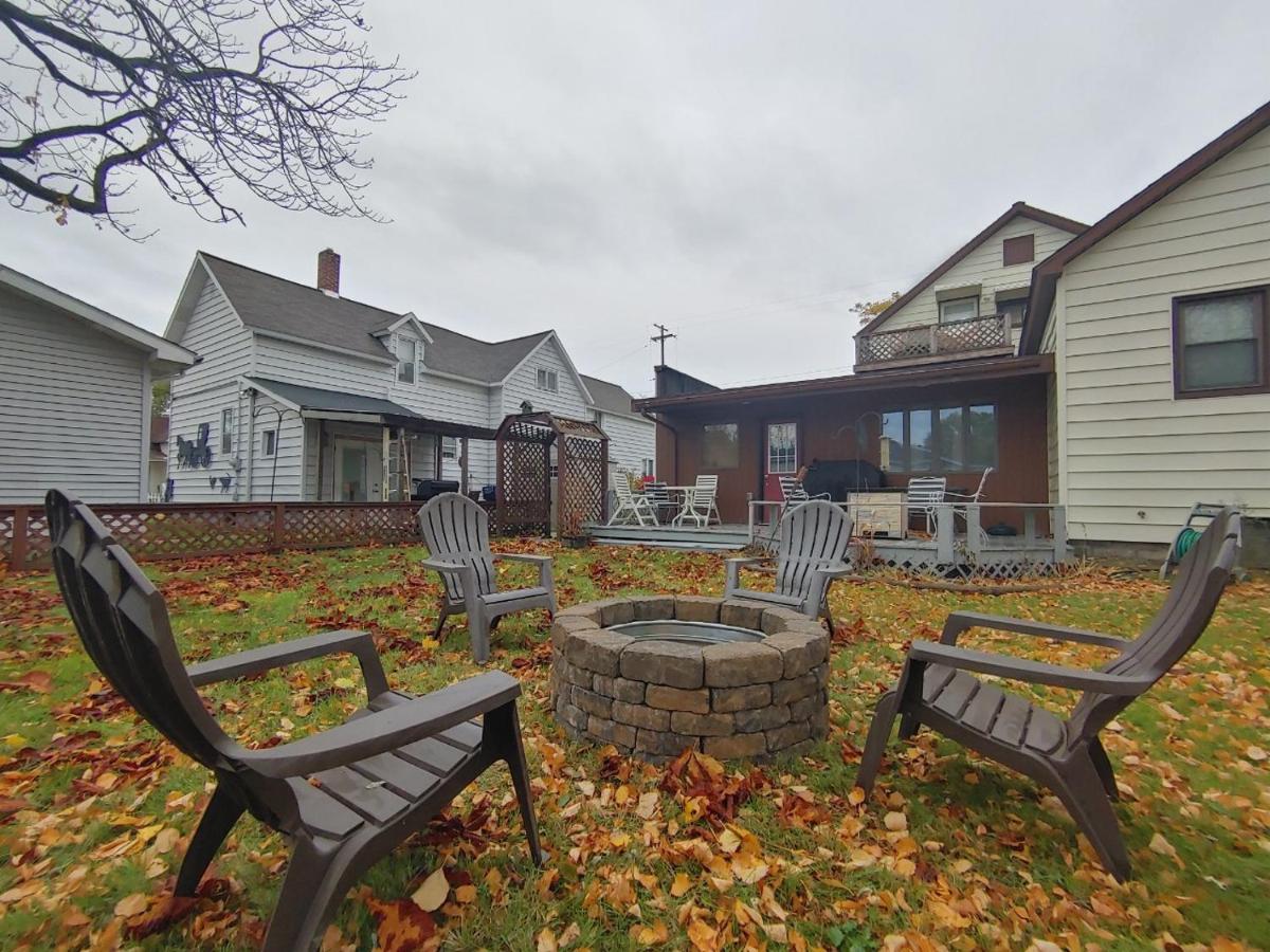 Huge Historic, W/Large Yard & Close To Beach 매니스티 외부 사진